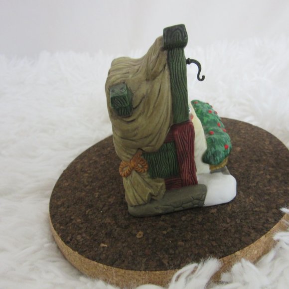 Deptartment 56 Christmas Pudding Costermonger #58408 *Pudding Stand Only* - Picture 8 of 10